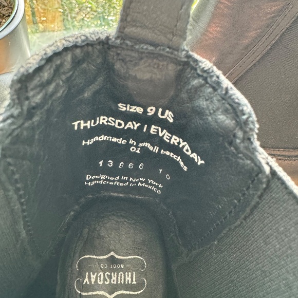 Thursday Boot Company 'Duchess' black leather bootie, Women's size 9 - Picture 3 of 7